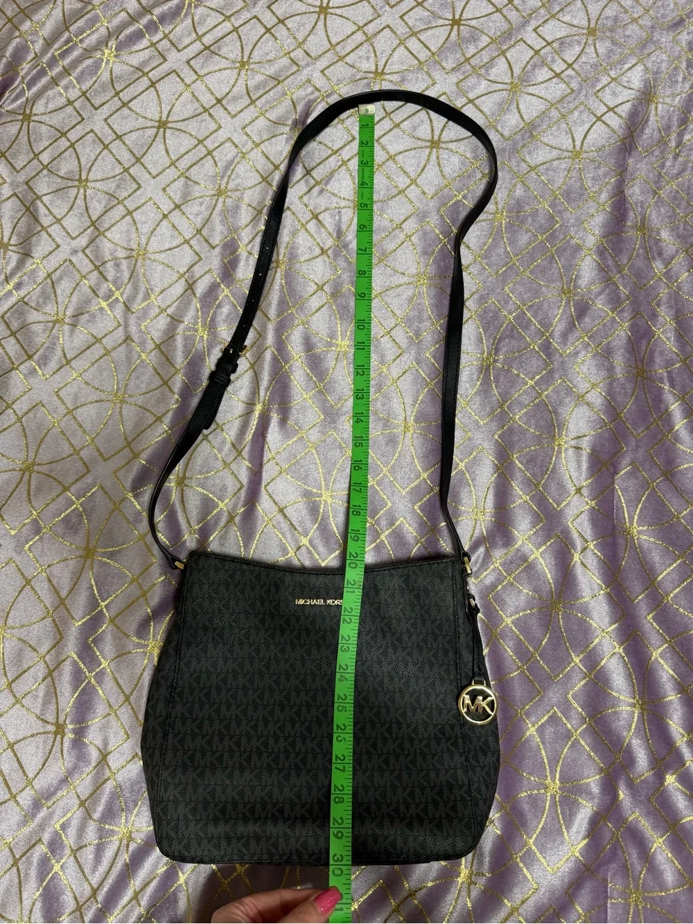 💥 Michael Kors Black MK Logo Bag with Gold Accents